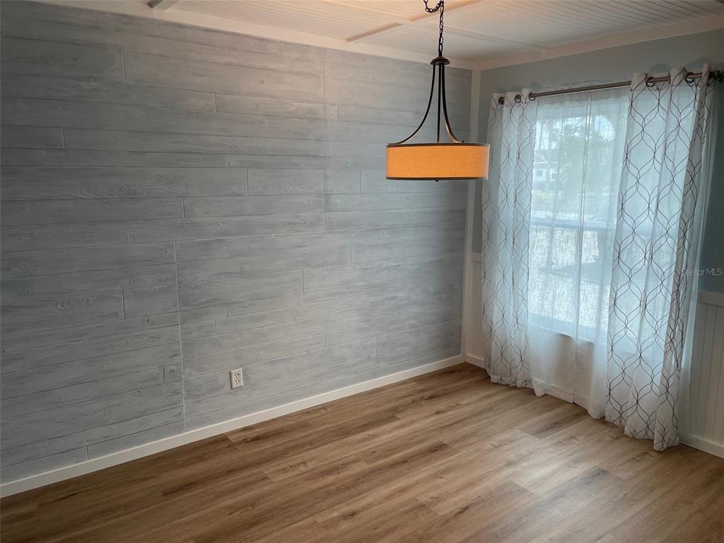 6108 11th Avenue West Bradenton, FL 34209 - Photo 8 of 40