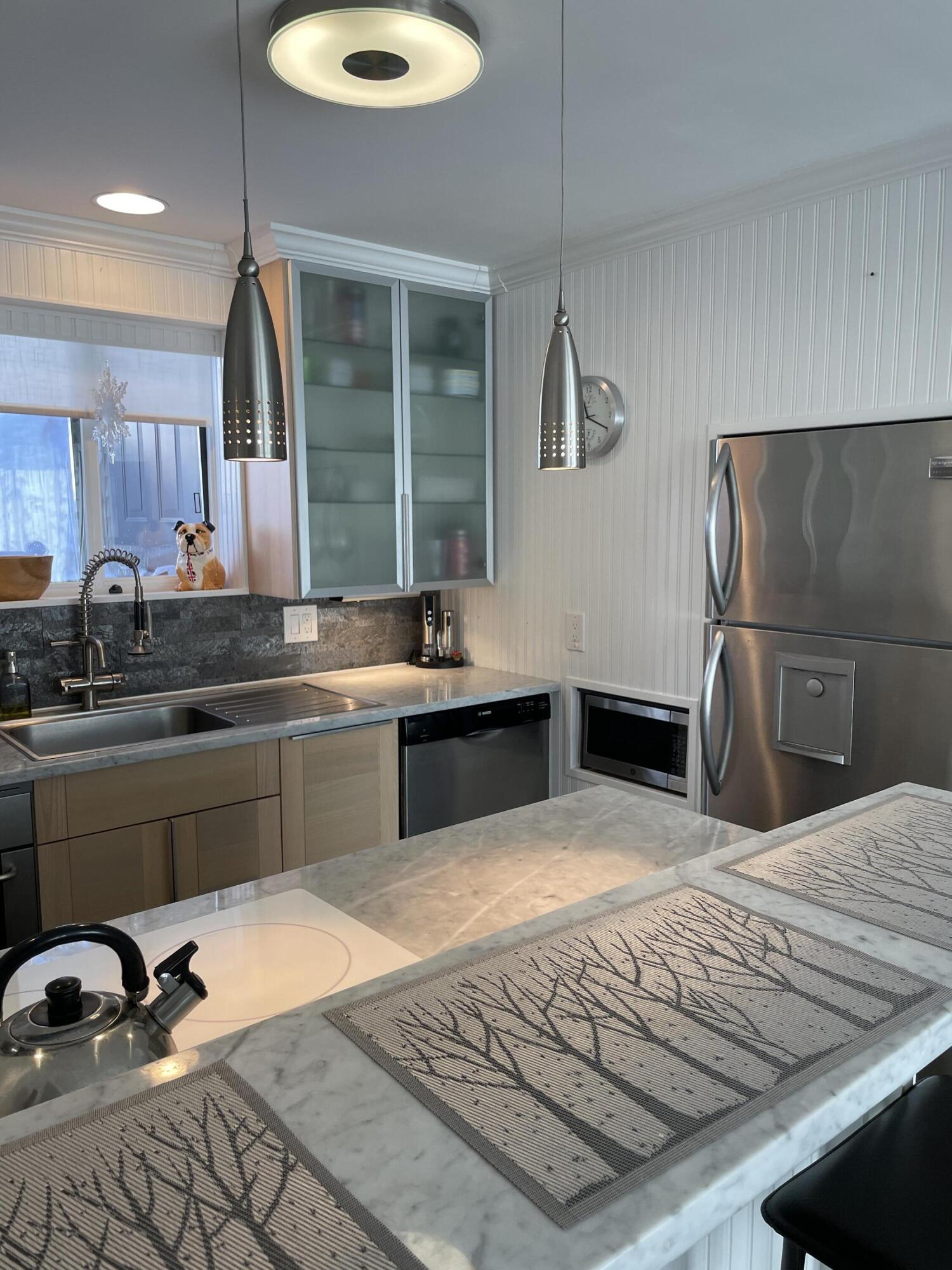 63 Spectator Road, Unit B4 Newry, ME 04261 - Photo 5 of 41 18CACAB5-6FD0-4DD9-ABF9-E3E16B05076A