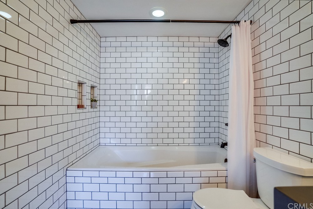 100 West 5th Street Long Beach, CA 90802 - Photo 33 of 53