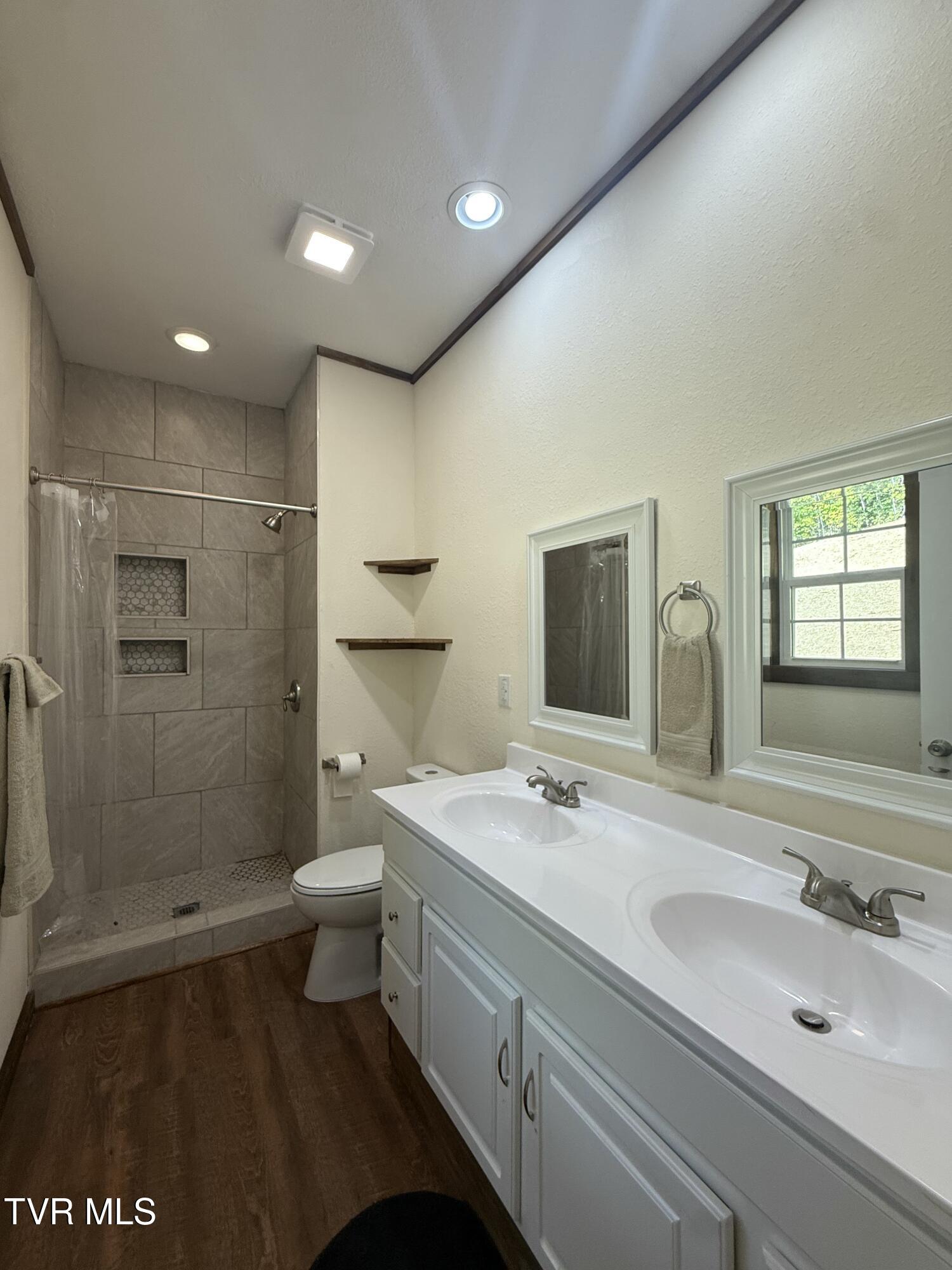 471 Early Branch Road Rogersville, TN 37857 - Photo 20 of 38 IMG_4939