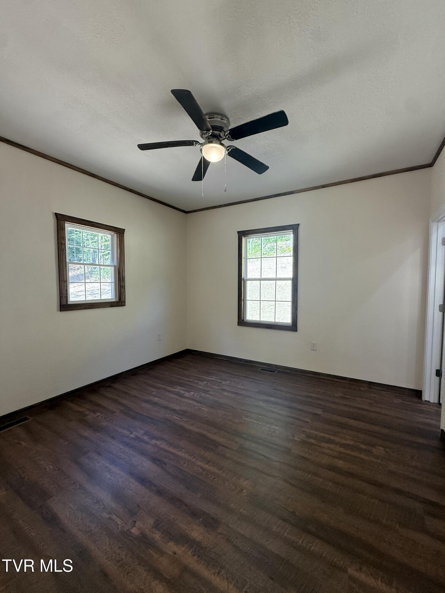 471 Early Branch Road Rogersville, TN 37857 - Photo 21 of 38 IMG_4927