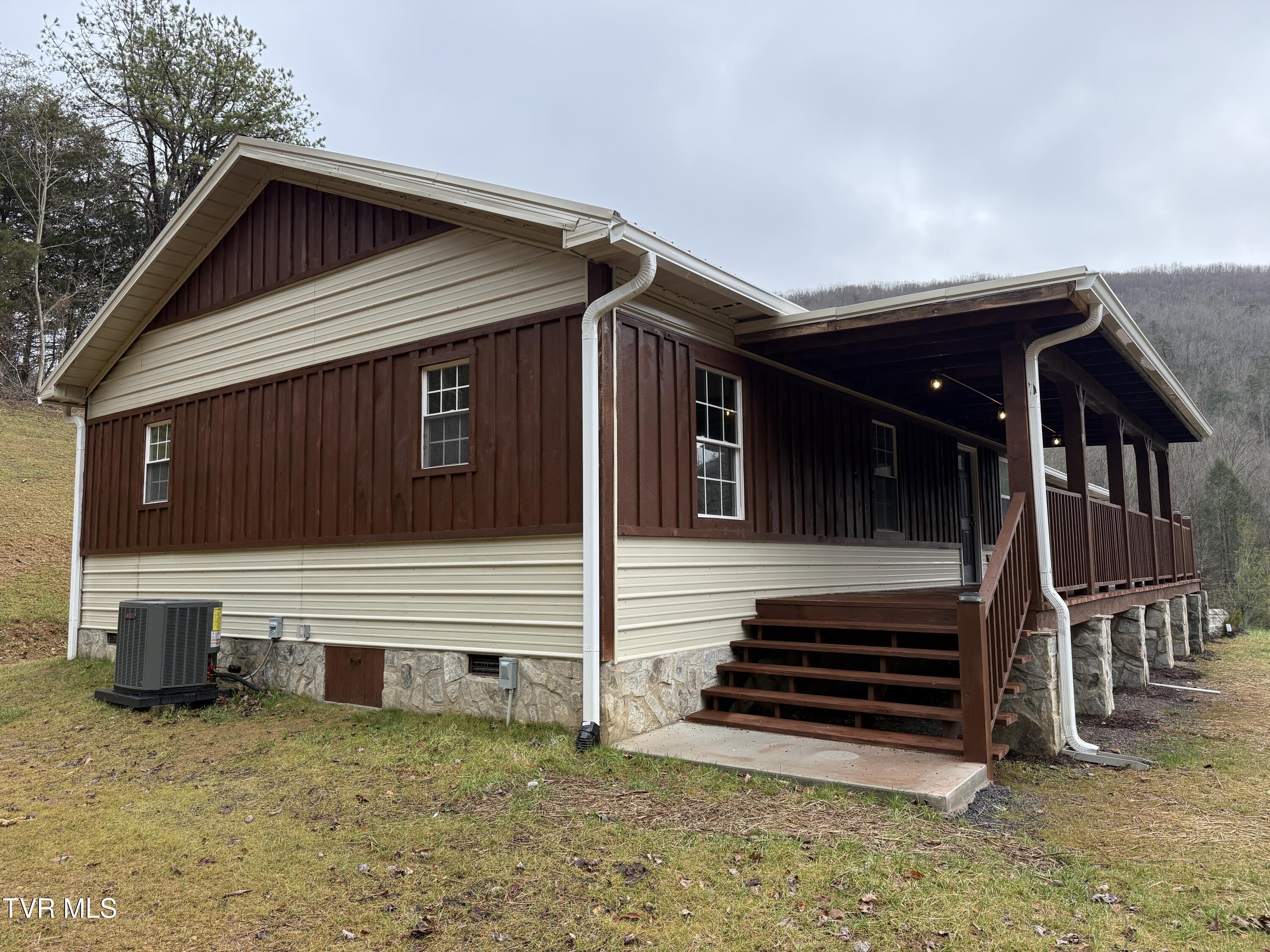 471 Early Branch Road Rogersville, TN 37857 - Photo 26 of 38 IMG_1661