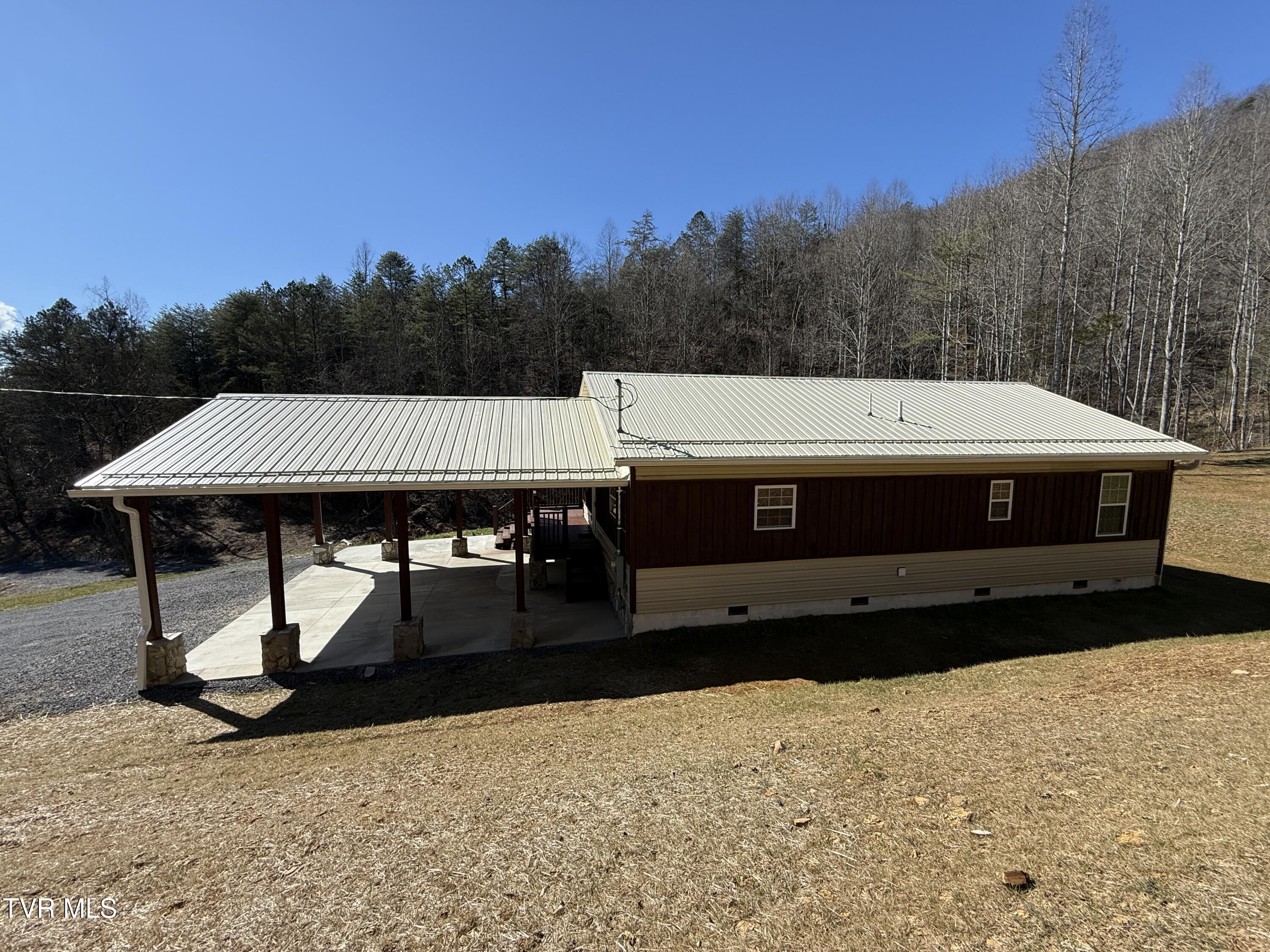 471 Early Branch Road Rogersville, TN 37857 - Photo 29 of 38 IMG_1709