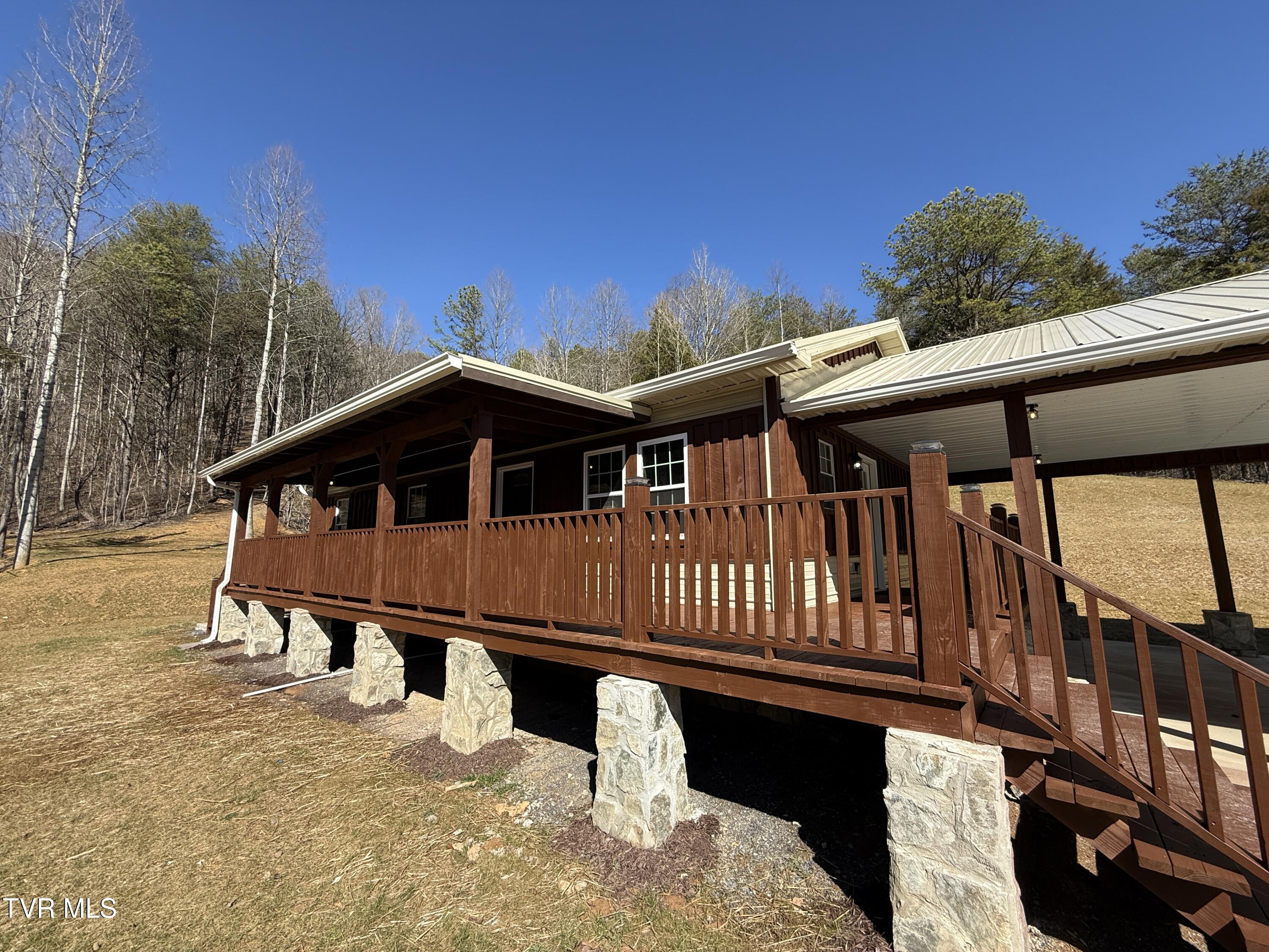 471 Early Branch Road Rogersville, TN 37857 - Photo 32 of 38 IMG_1724