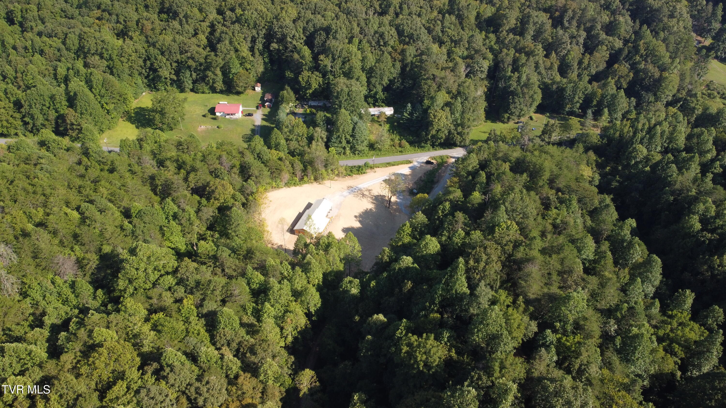 471 Early Branch Road Rogersville, TN 37857 - Photo 35 of 38 DJI_0179