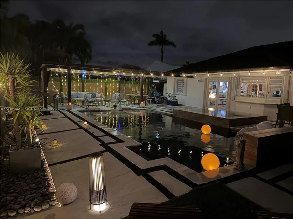 $789,000 | 14802 Southwest 176th Terrace, Miami, FL 33187