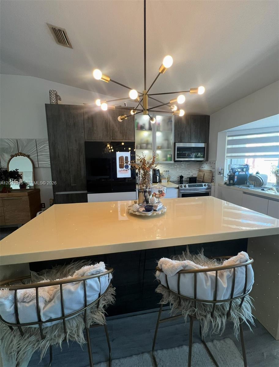 14802 Southwest 176th Terrace Miami, FL 33187 - Photo 20 of 33