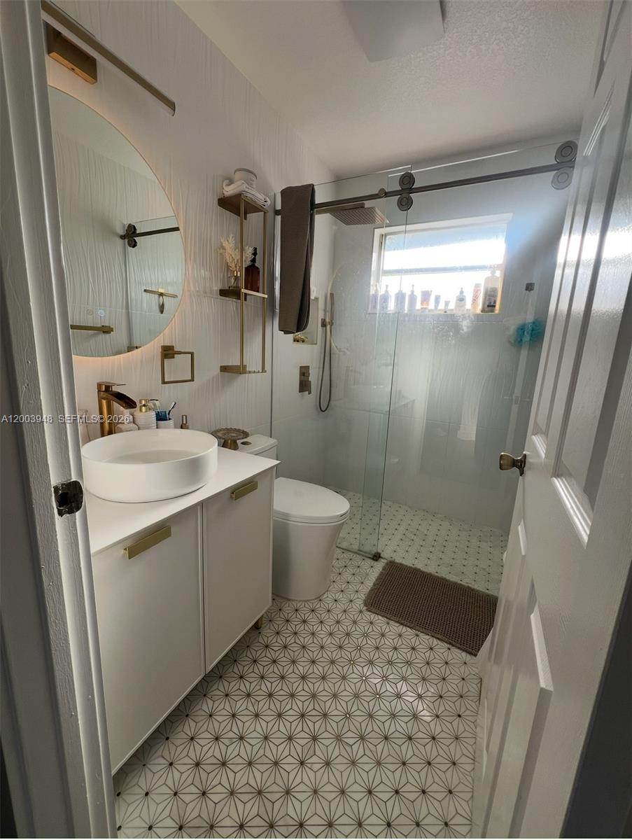 14802 Southwest 176th Terrace Miami, FL 33187 - Photo 29 of 33