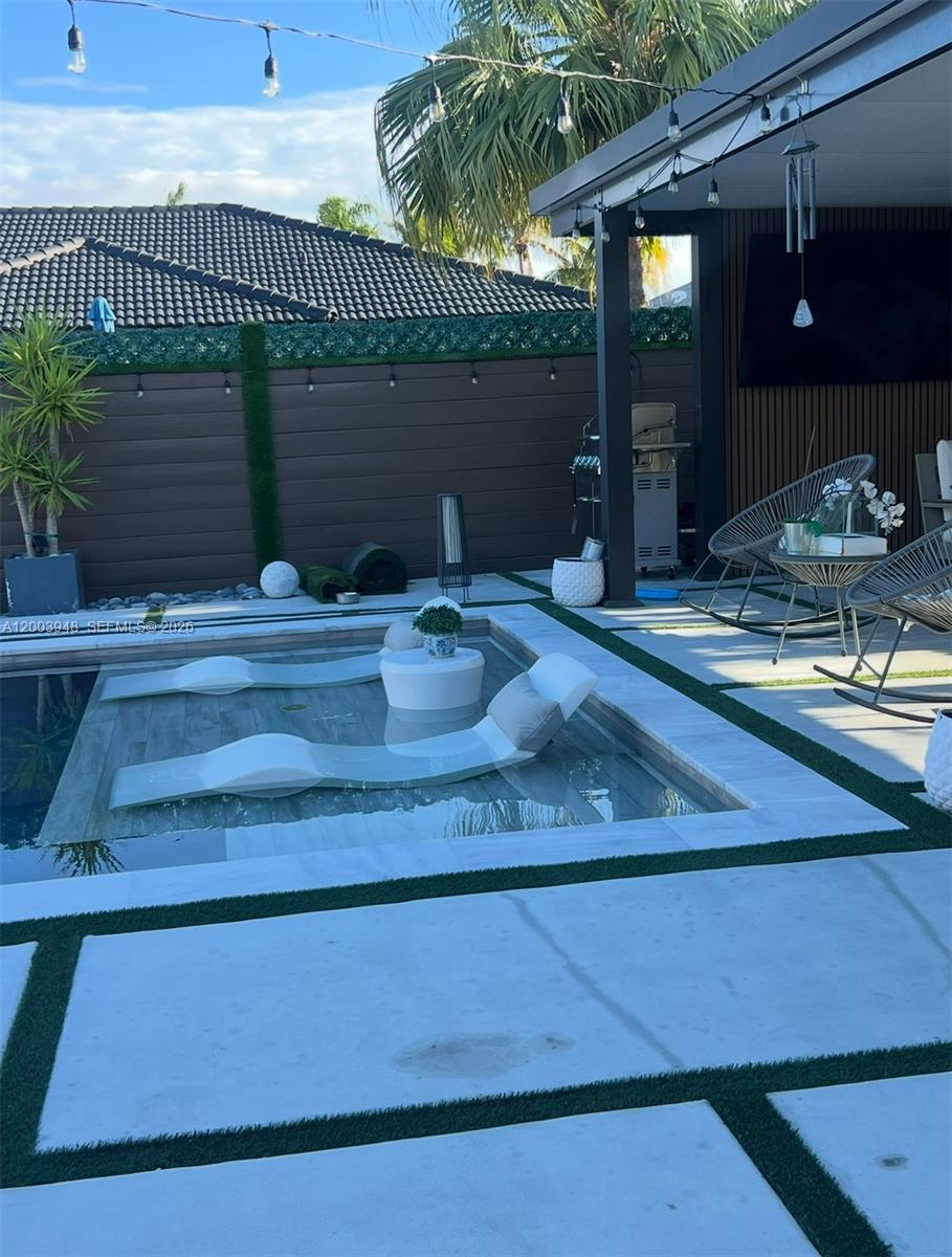 14802 Southwest 176th Terrace Miami, FL 33187 - Photo 7 of 33