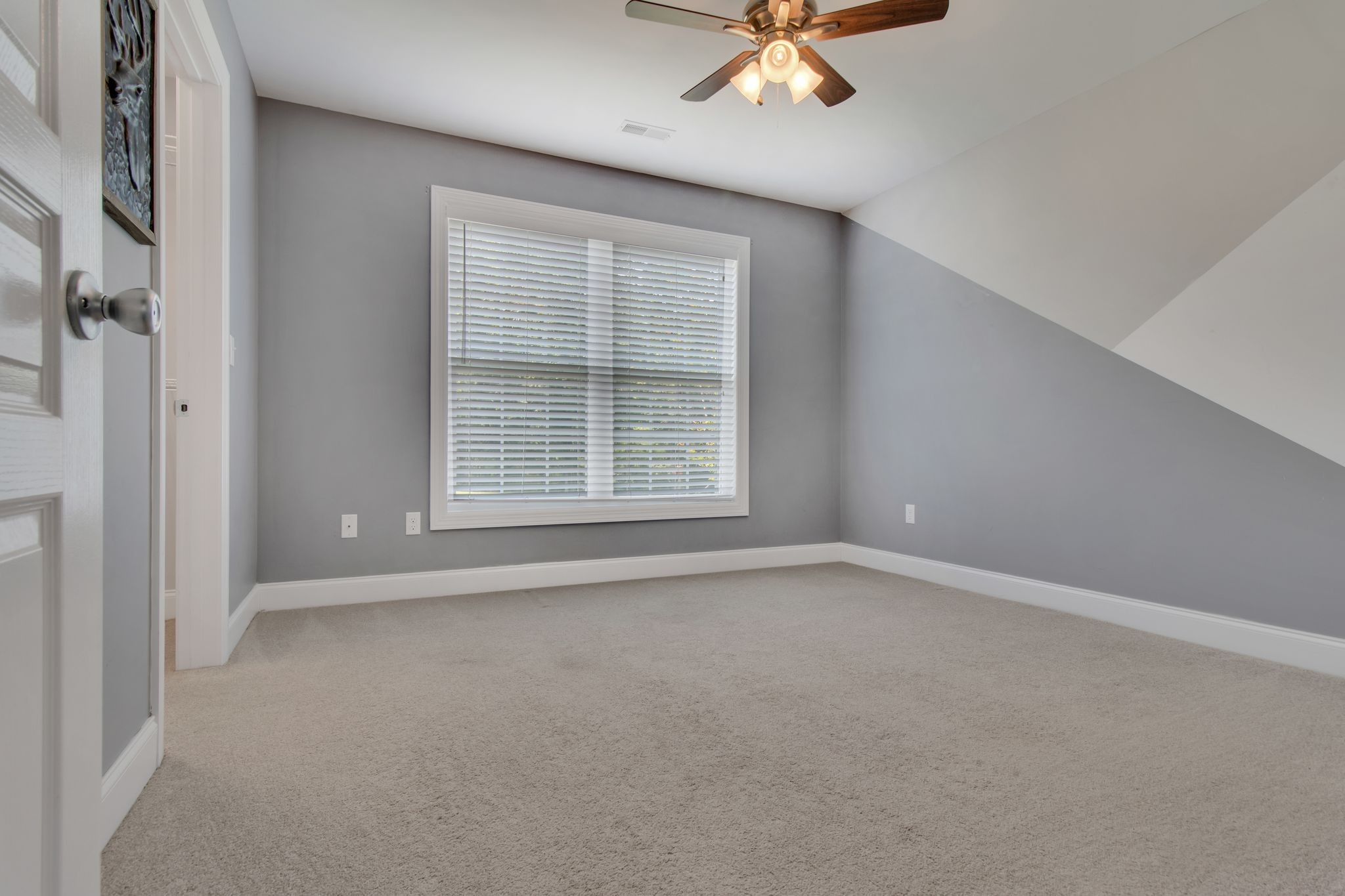 1166 Perry Road Manchester, TN 37355 - Photo 27 of 40 a view of an empty room with a window