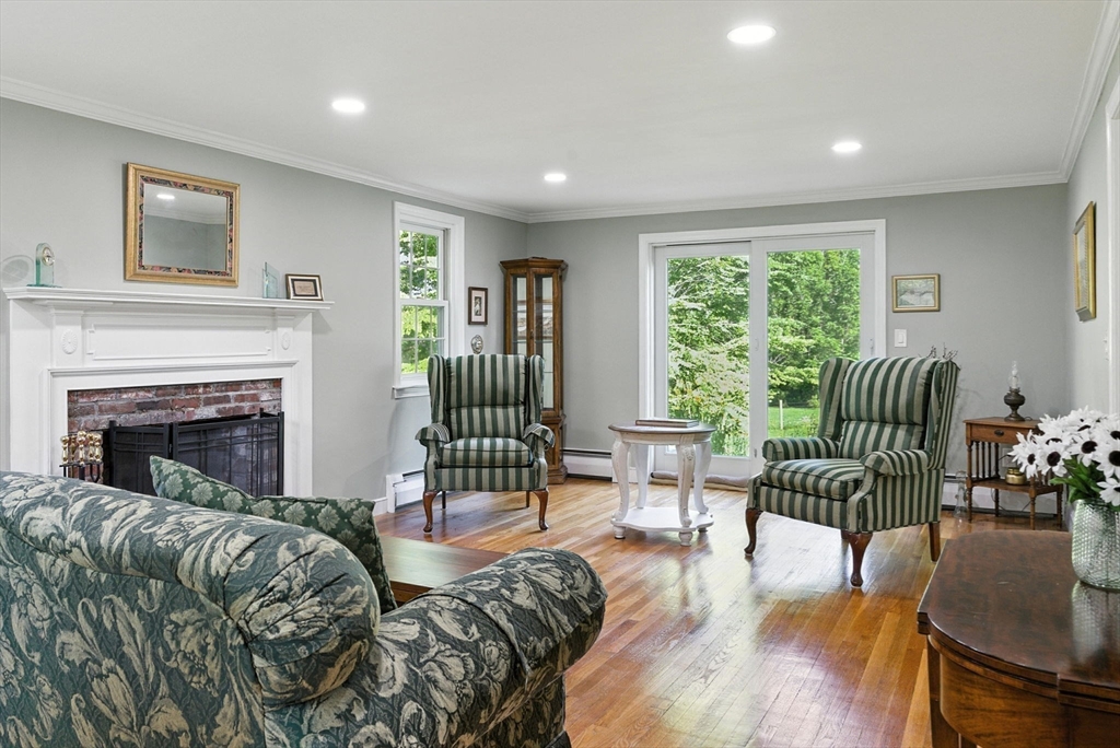 138 Pelham Island Road Wayland, MA 01778 - Photo 13 of 36