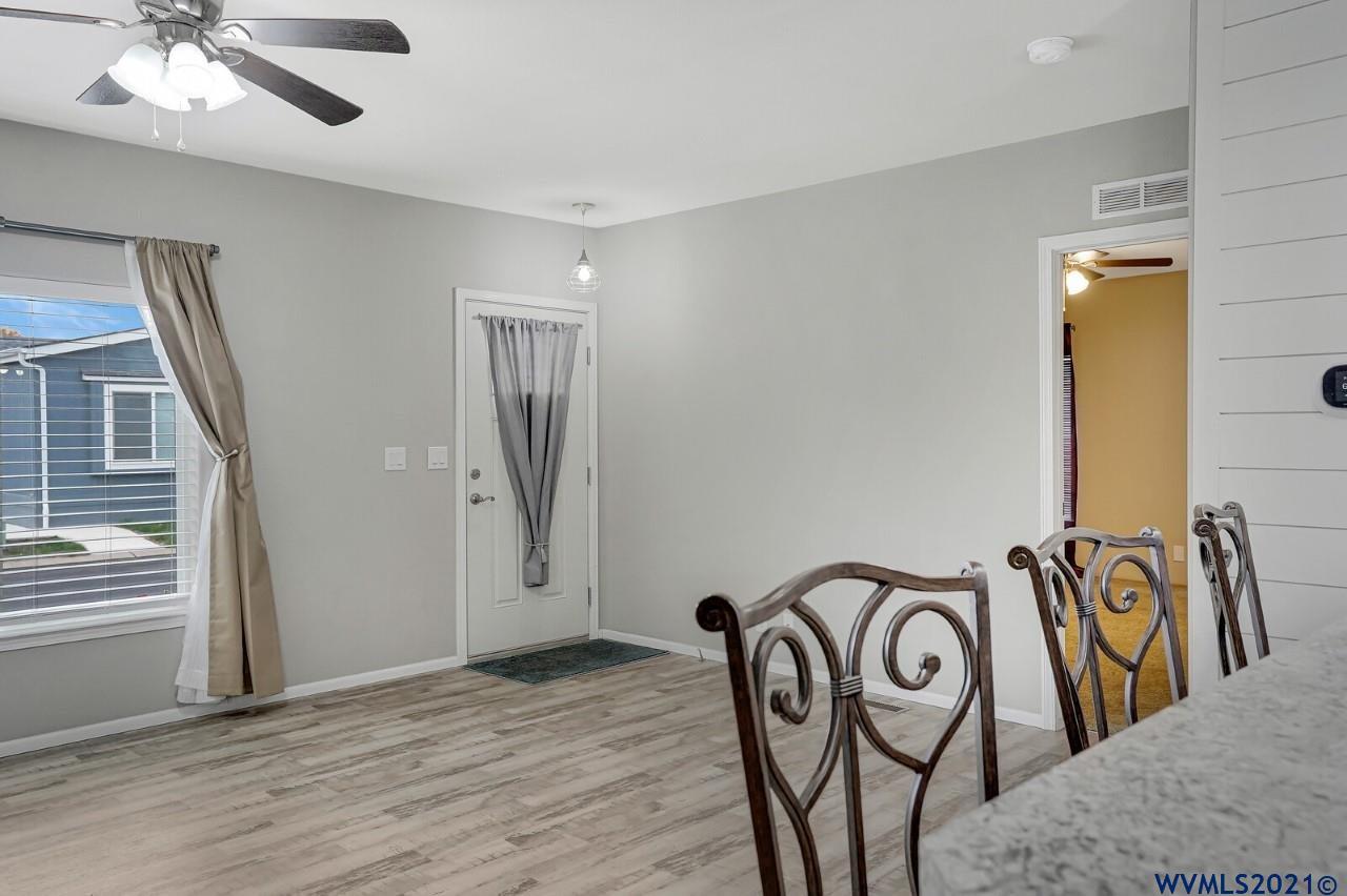 5166 Silver ( Loop, Unit 238 Salem, OR 97305 - Photo 9 of 39