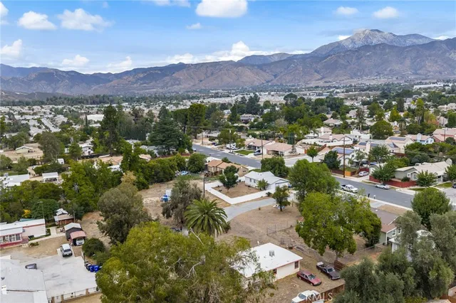 $395,000 | 11870 3rd Street, Yucaipa, CA 92399
