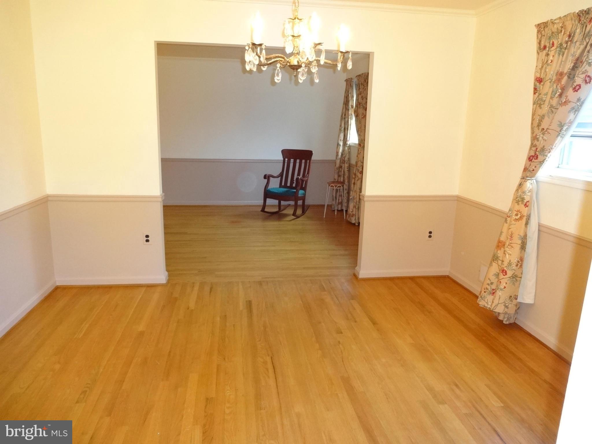 2901 Gold Mine Road Brookeville, MD 20833 - Photo 4 of 29 Dining Room