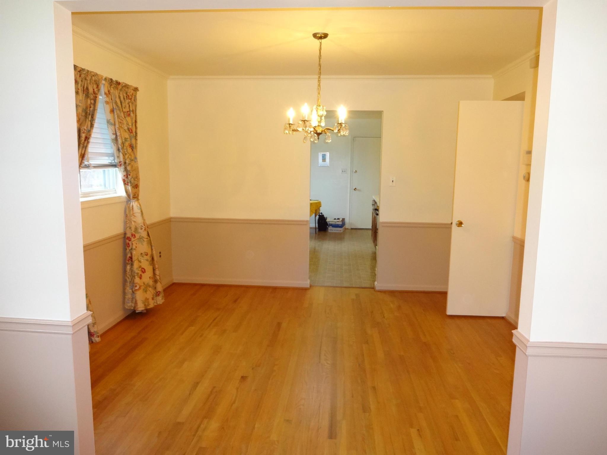 2901 Gold Mine Road Brookeville, MD 20833 - Photo 5 of 29 Dining Room