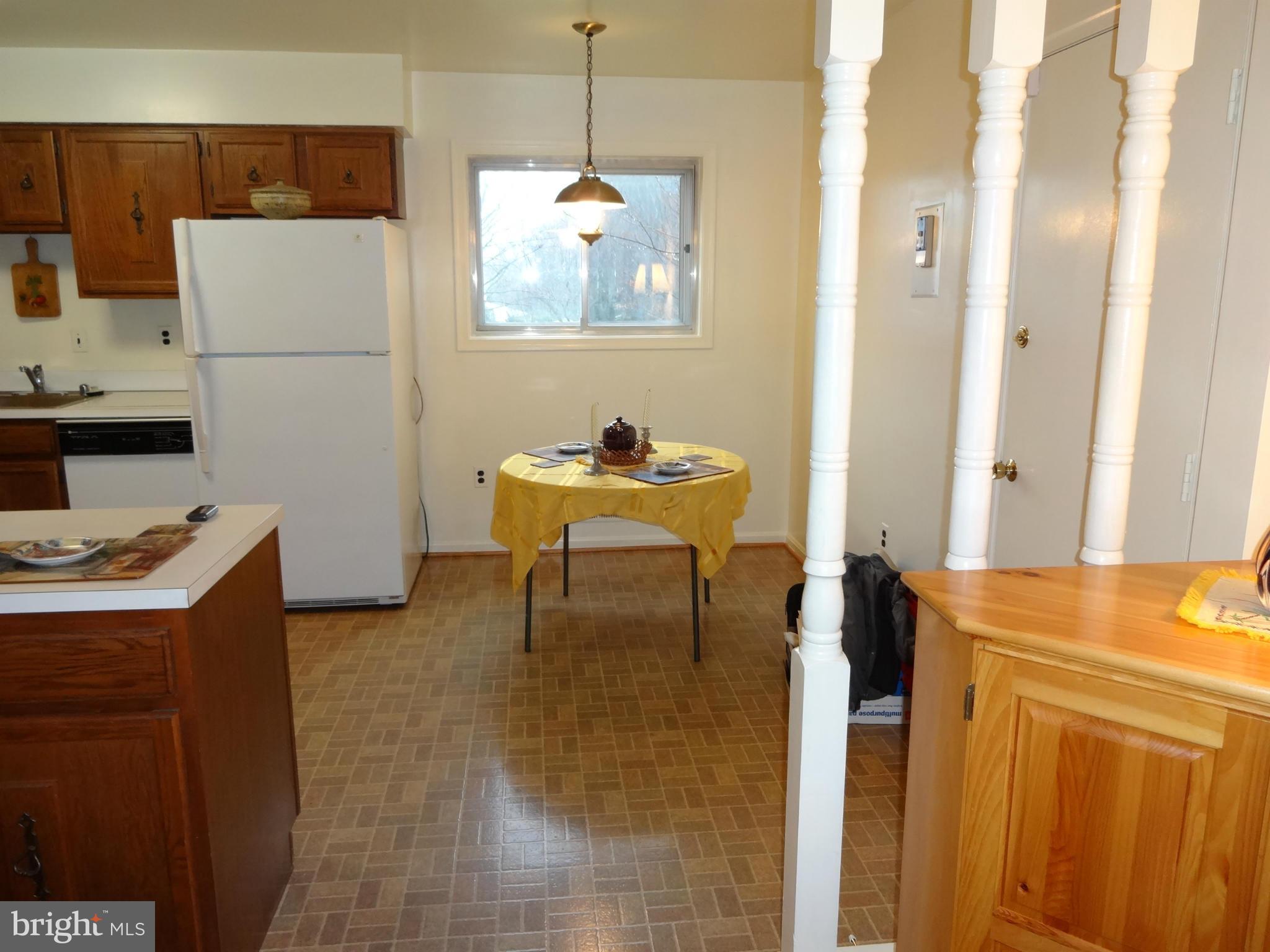 2901 Gold Mine Road Brookeville, MD 20833 - Photo 9 of 29 Kitchen