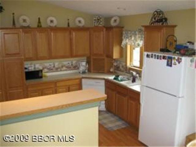 1483 Whiting Road Northwest Bemidji, MN 56601 - Photo 6 of 21 Gallery Image 6