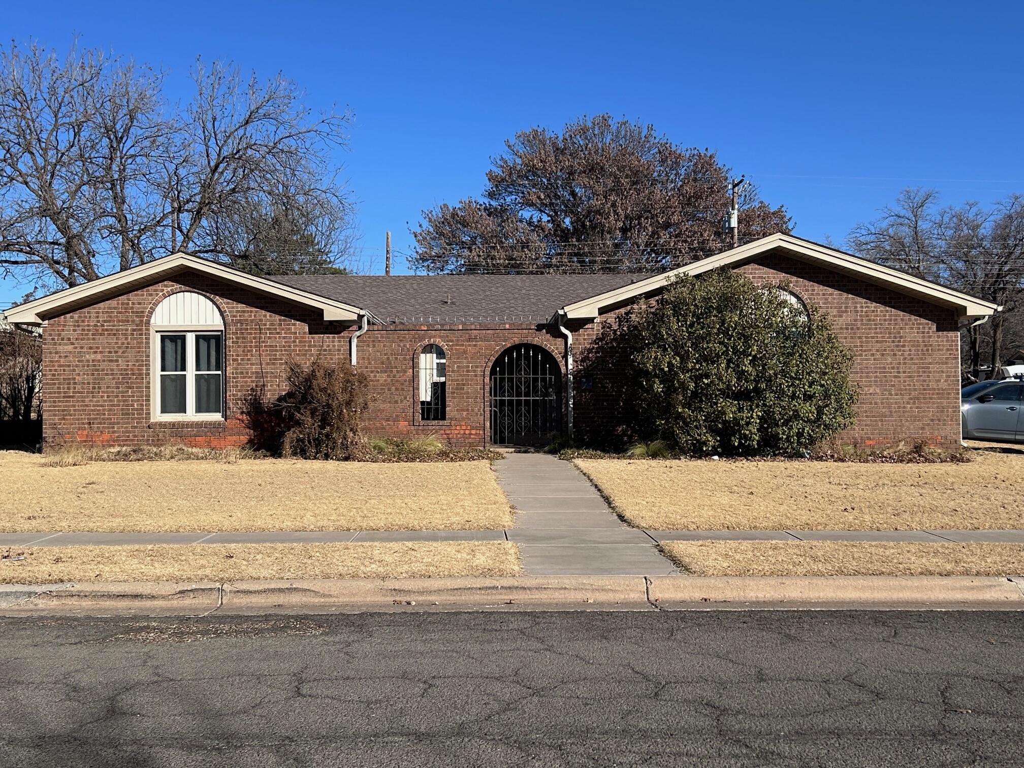 3202 69th Street Lubbock, TX 79413 - Photo 36 of 36 IMG_9010