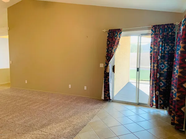 $1,950 | 21242 North 91st Drive, Peoria, AZ 85382