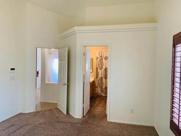 $1,950 | 21242 North 91st Drive, Peoria, AZ 85382