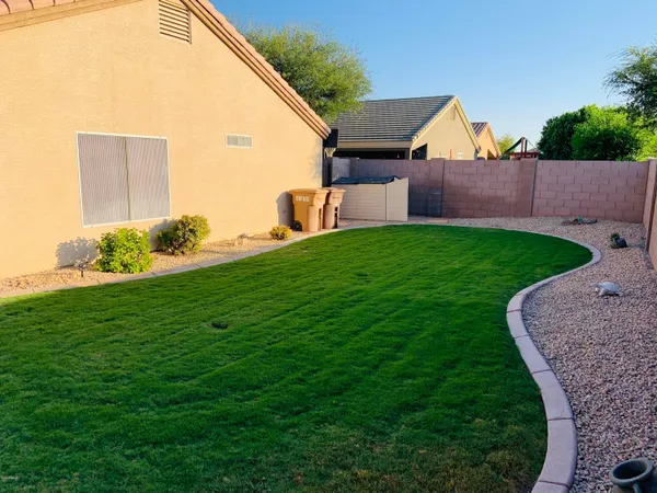 $1,950 | 21242 North 91st Drive, Peoria, AZ 85382
