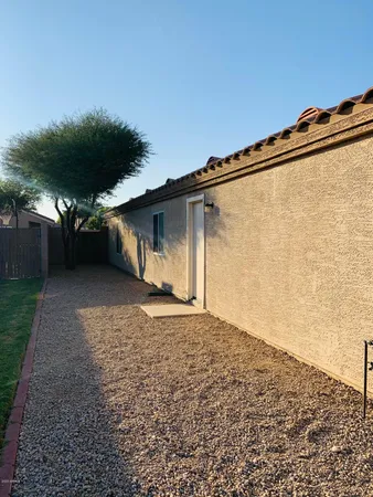 $1,950 | 21242 North 91st Drive, Peoria, AZ 85382