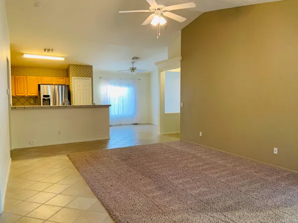 $1,950 | 21242 North 91st Drive, Peoria, AZ 85382