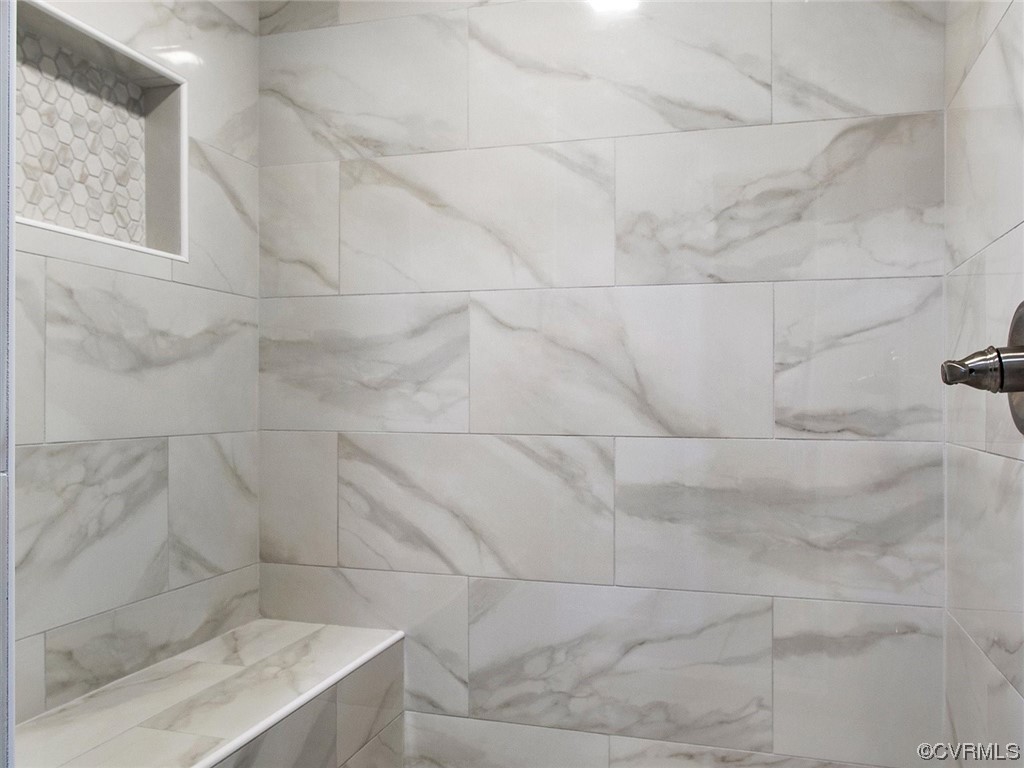 6903 Everview Road Richmond, VA 23226 - Photo 24 of 34 a bathroom with a shower