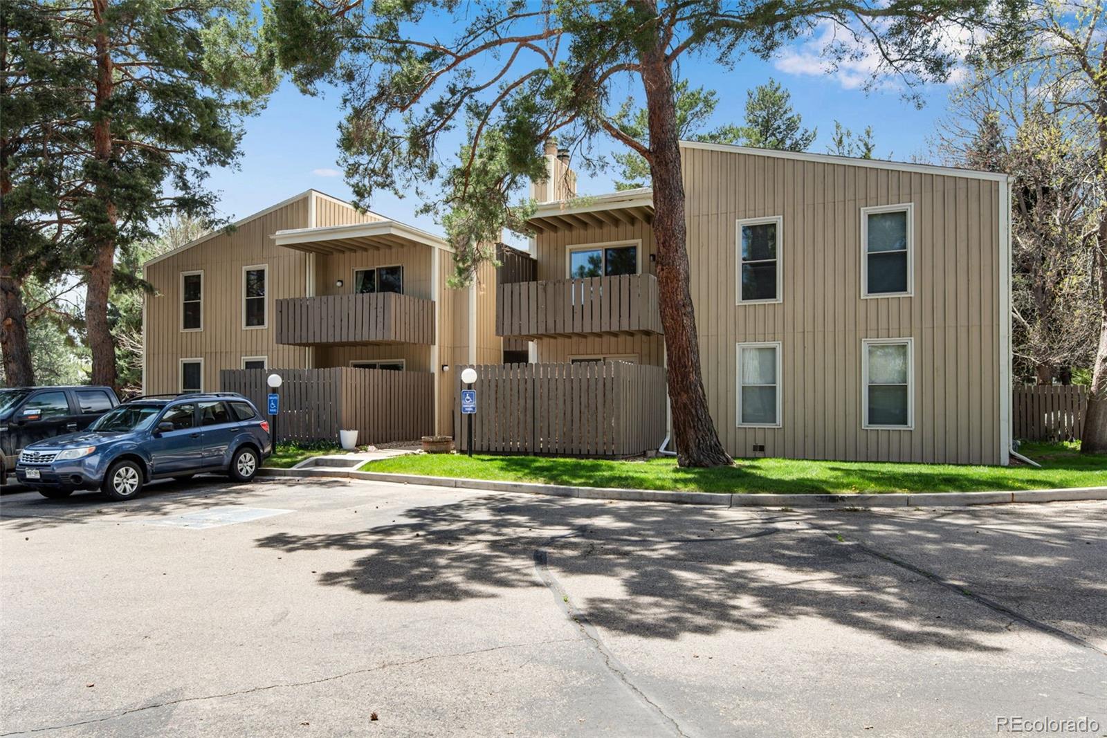 8050 Niwot Road, Unit 40 Niwot, CO 80503 - Photo 2 of 38