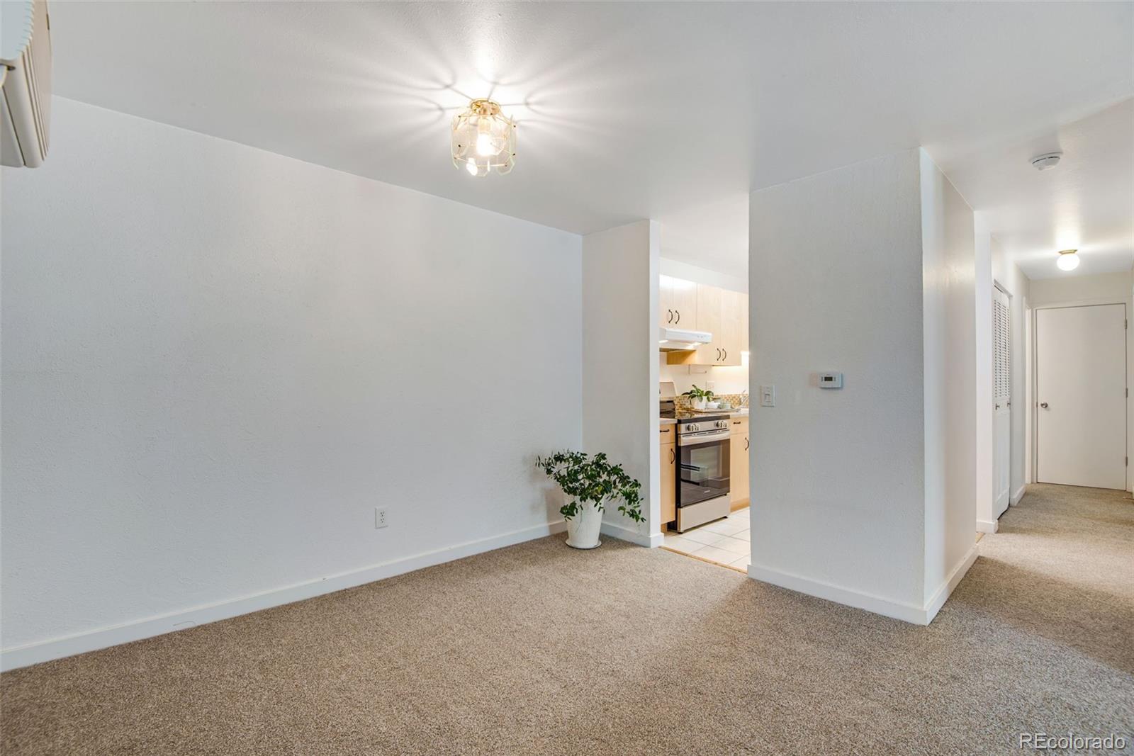 8050 Niwot Road, Unit 40 Niwot, CO 80503 - Photo 8 of 38
