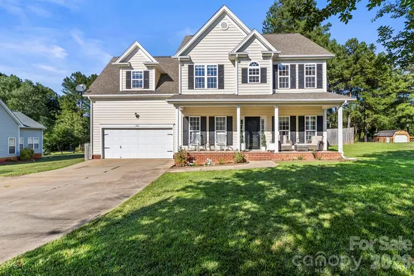 $424,000 | 135 Painted Bunting Drive, Troutman, NC 28166