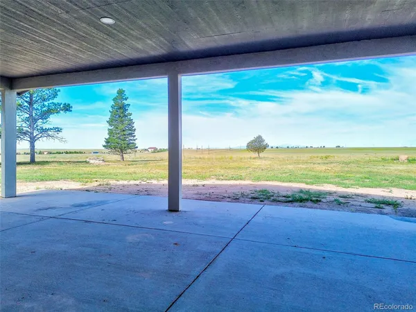 $789,900 | 4520 North Ramah Highway, Yoder, CO 80864