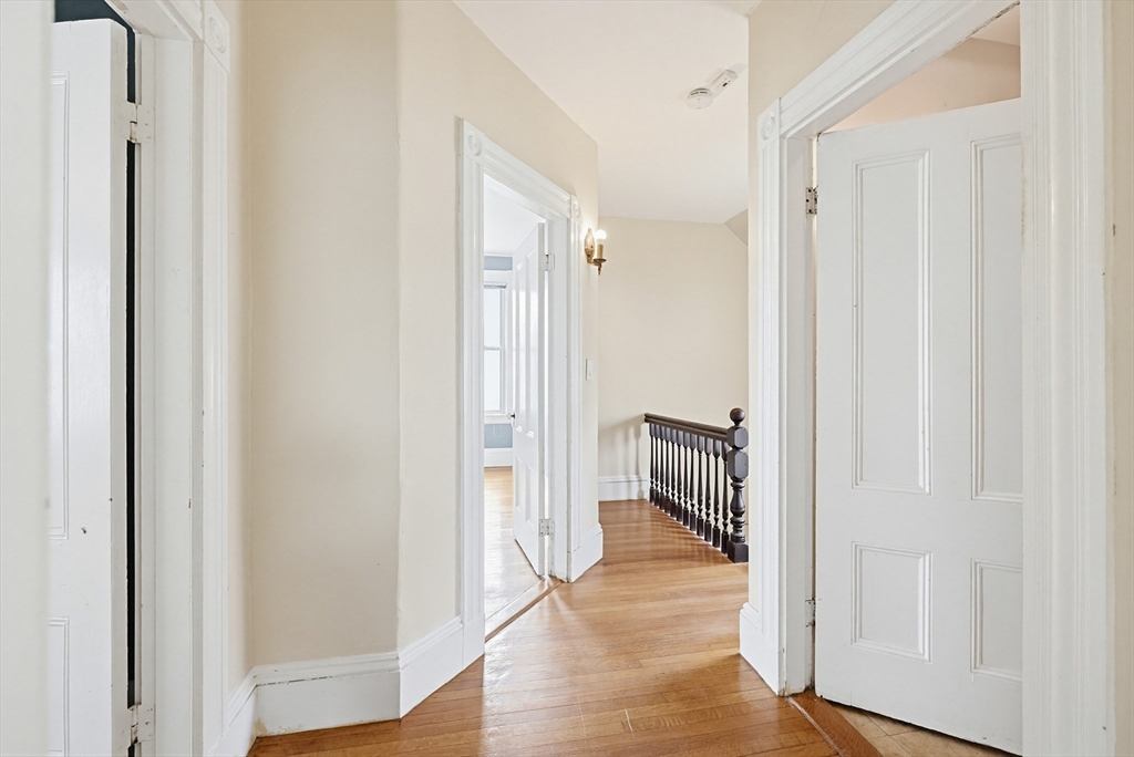 13 Rhodes Avenue Lynn, MA 01904 - Photo 31 of 39