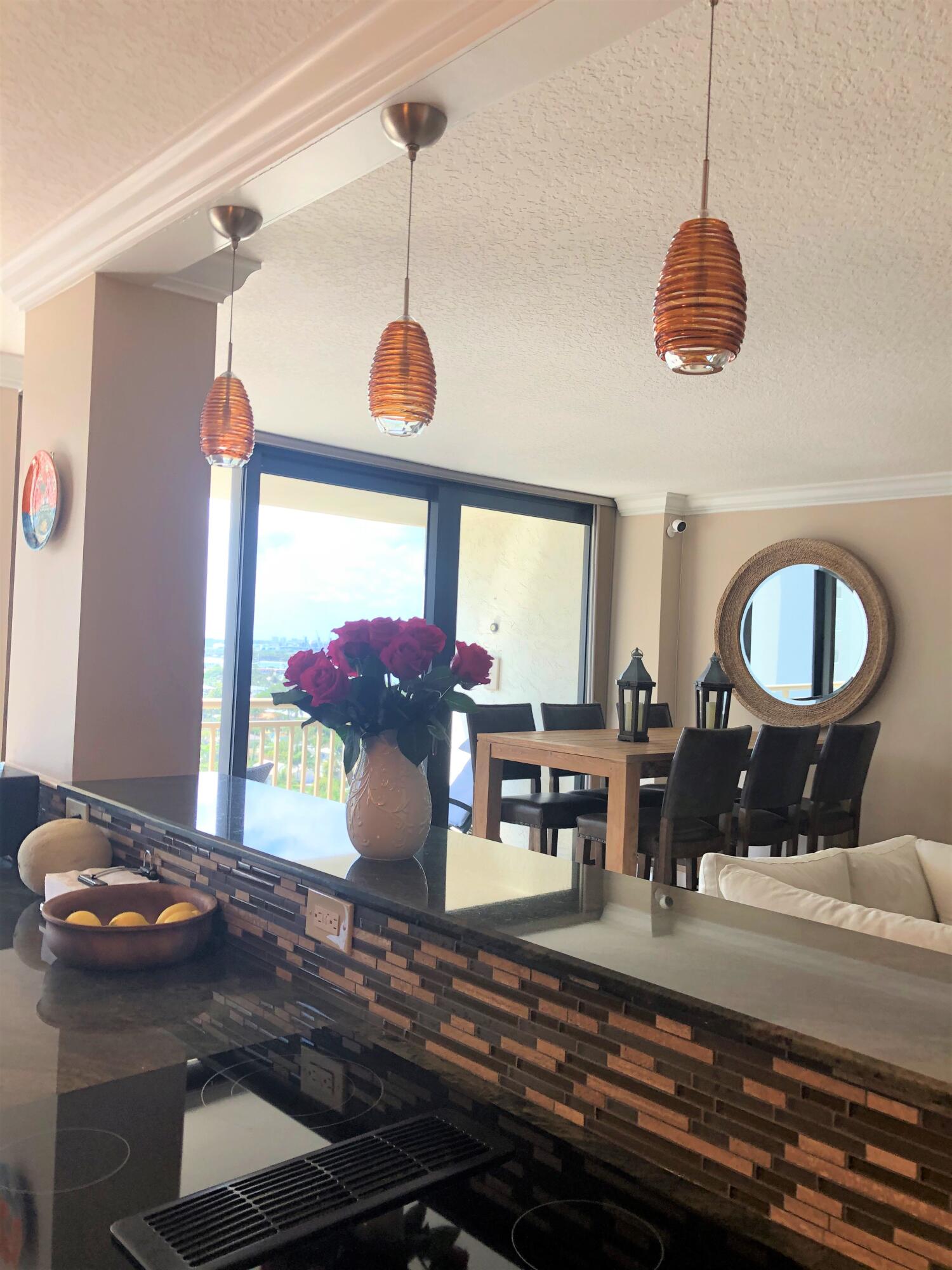 3400 North Ocean Drive, Unit 1506 Riviera Beach, FL 33404 - Photo 21 of 42 Dining Area