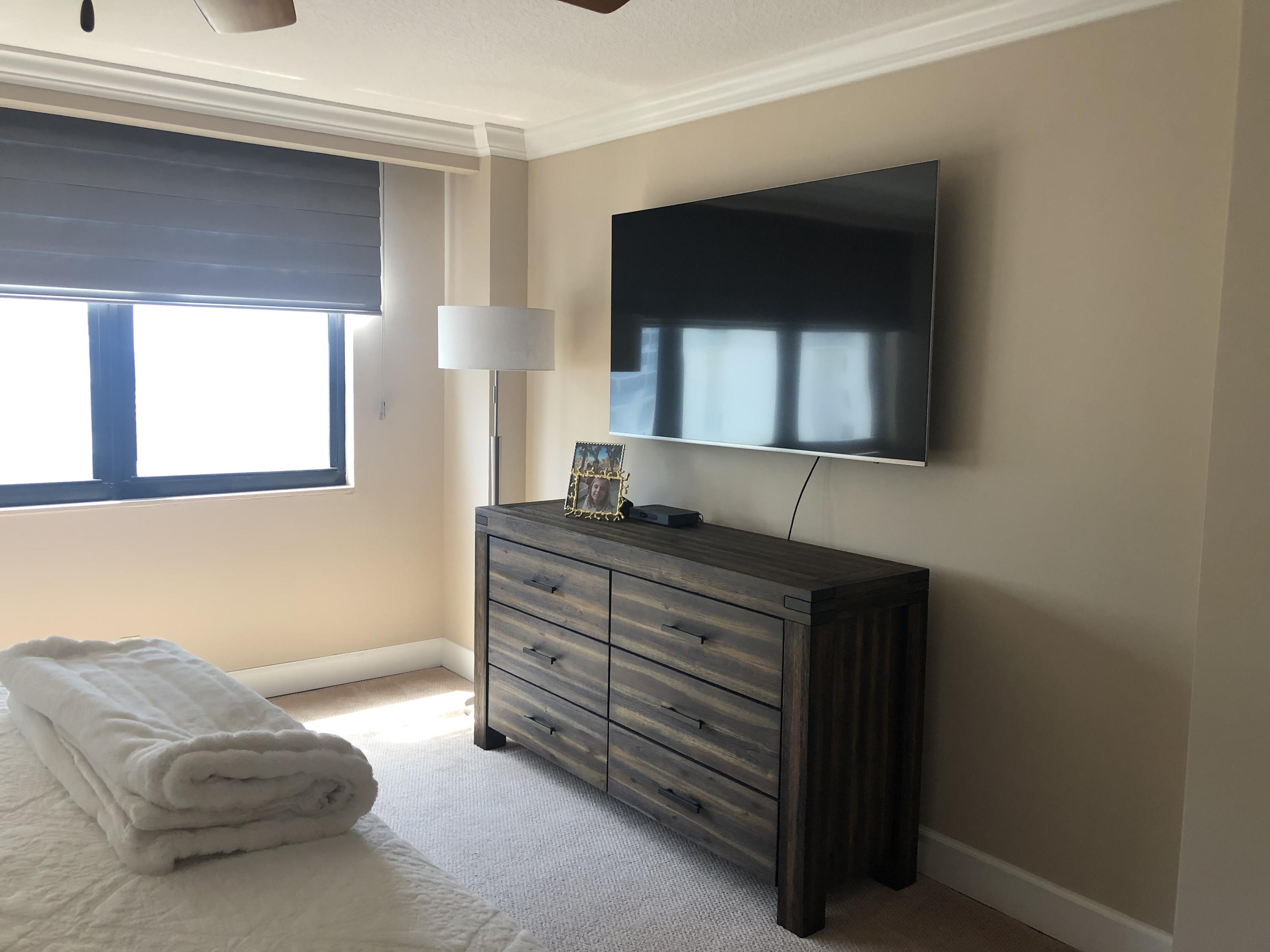 3400 North Ocean Drive, Unit 1506 Riviera Beach, FL 33404 - Photo 25 of 42 Master Bedroom