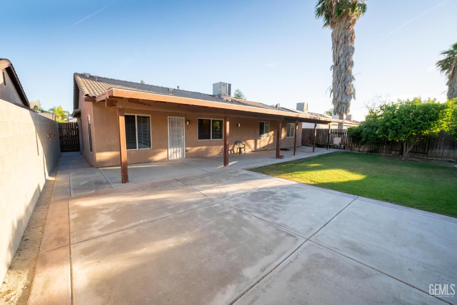 Undisclosed Address Bakersfield, CA 93307 - Photo 25 of 43