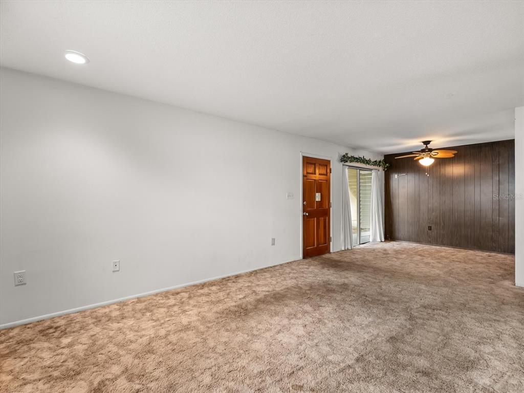 1935 South Conway Road, Unit L3 Orlando, FL 32812 - Photo 7 of 29 a view of an empty room