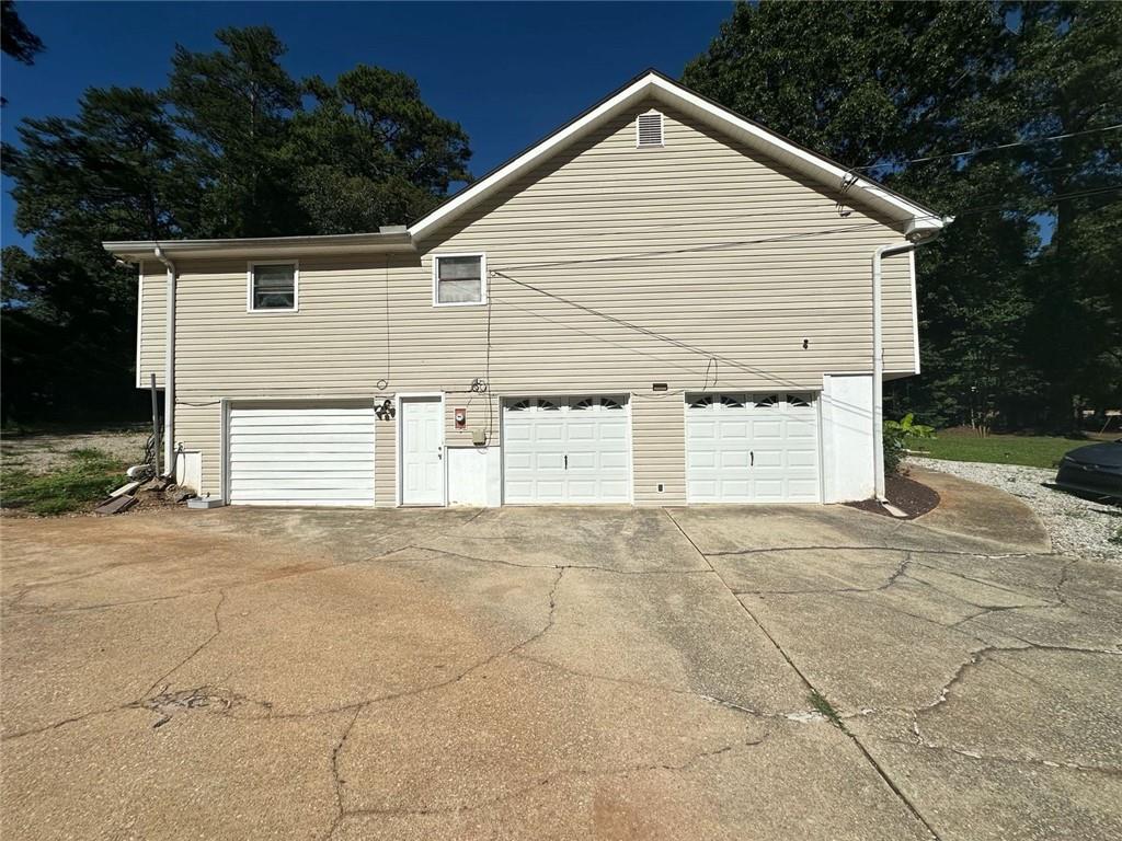 756 Post Rd Way Stone Mountain, GA 30088 - Photo 3 of 43