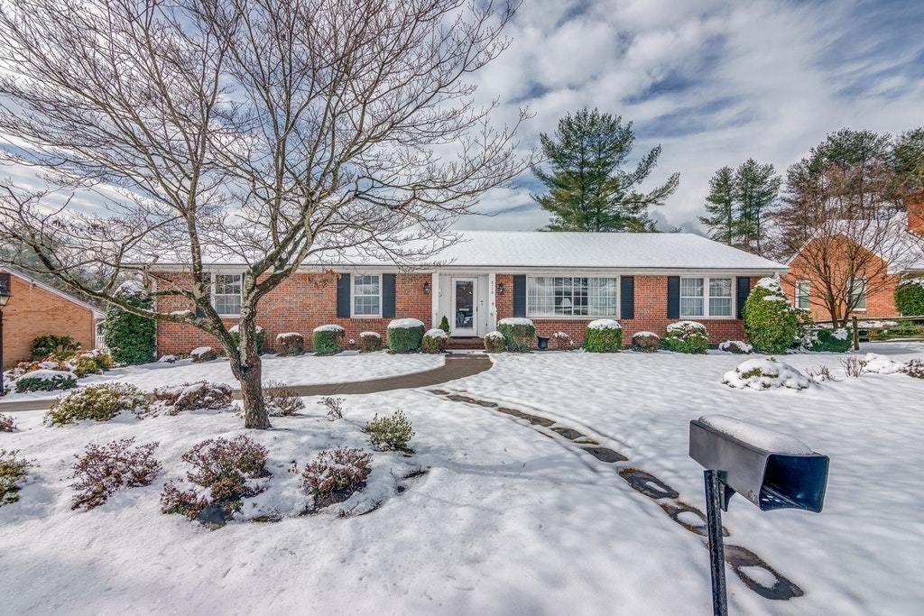 3115 Harmony Road Roanoke, VA 24018 - Photo 2 of 38 002-301312-3115 Harmony Road 02_7335250