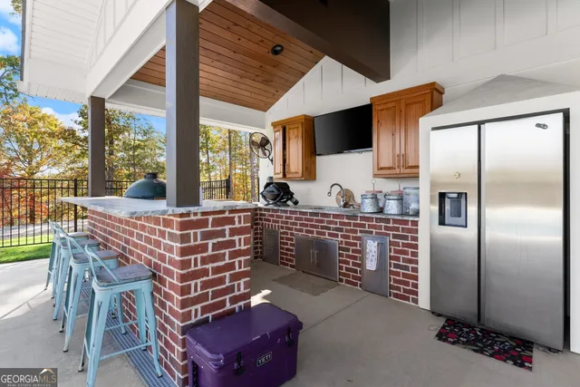 $875,000 | 125 And 87 Rainbow Circle, Cleveland, GA 30528