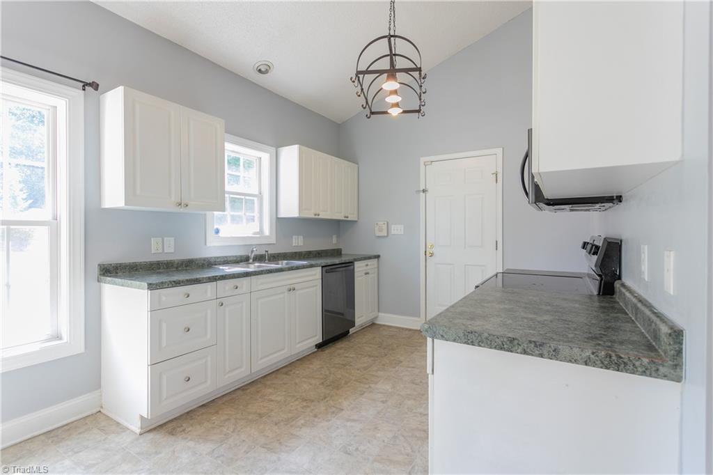 795 Sam Euart Road Rockwell, NC 28138 - Photo 10 of 33 Gallery Image 10