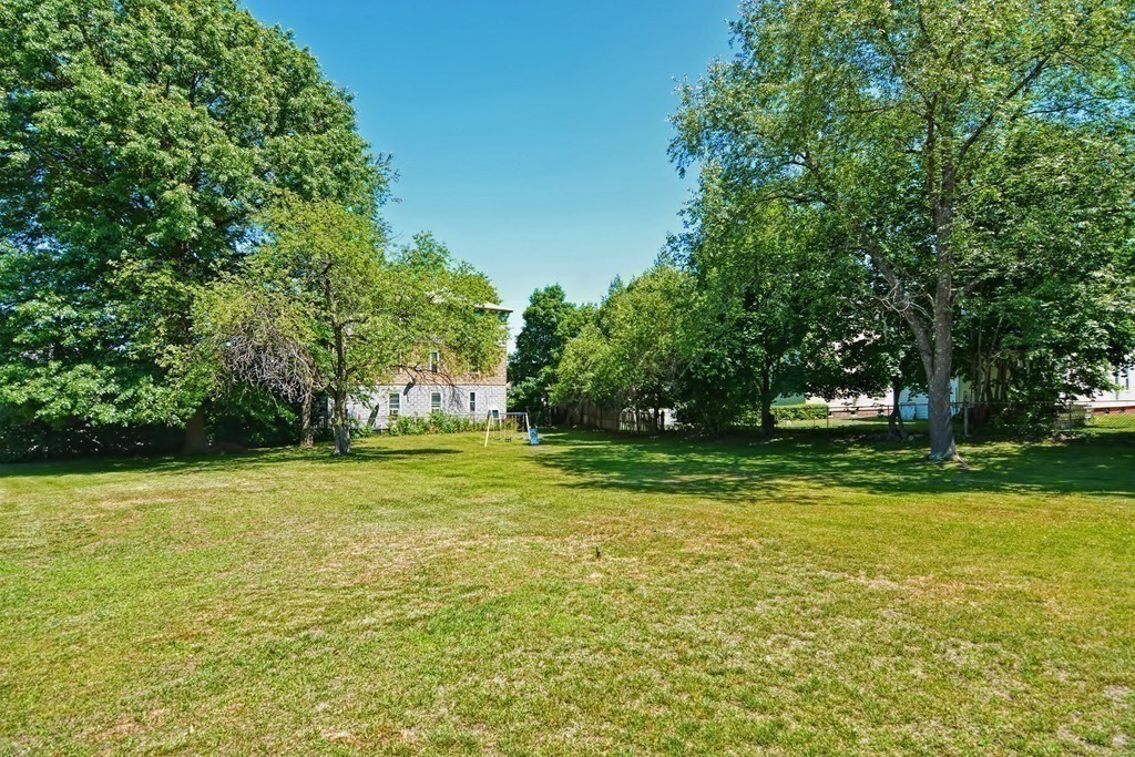 27 A Whipple Street Worcester, MA 01607 - Photo 9 of 15 Gallery Image 9