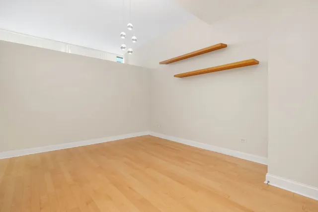 $495,000 | 333 North Canal Street, Unit 1403, Chicago, IL 60606