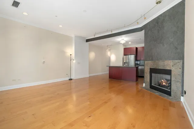 $495,000 | 333 North Canal Street, Unit 1403, Chicago, IL 60606
