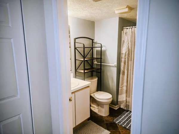 $257,900 | 1573 Oakfield Drive, Ann Arbor, MI 48108