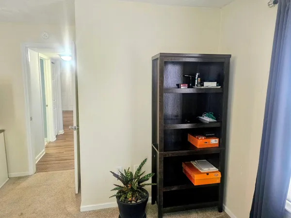 $257,900 | 1573 Oakfield Drive, Ann Arbor, MI 48108