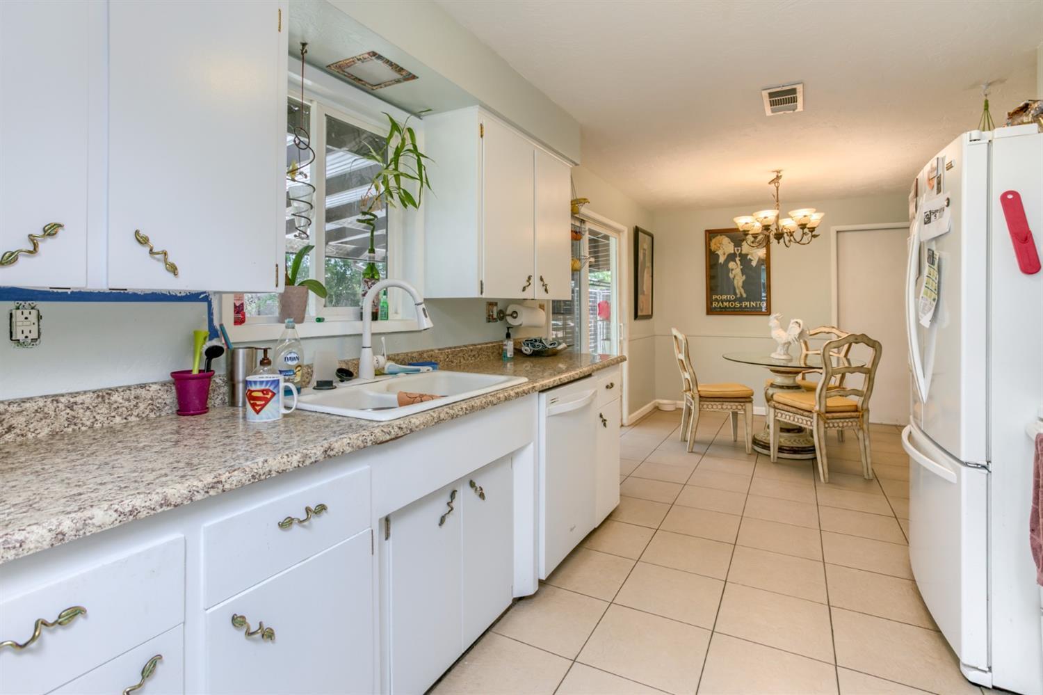 109 Victoria Way Central Point, OR 97502 - Photo 11 of 30 Additional Photo