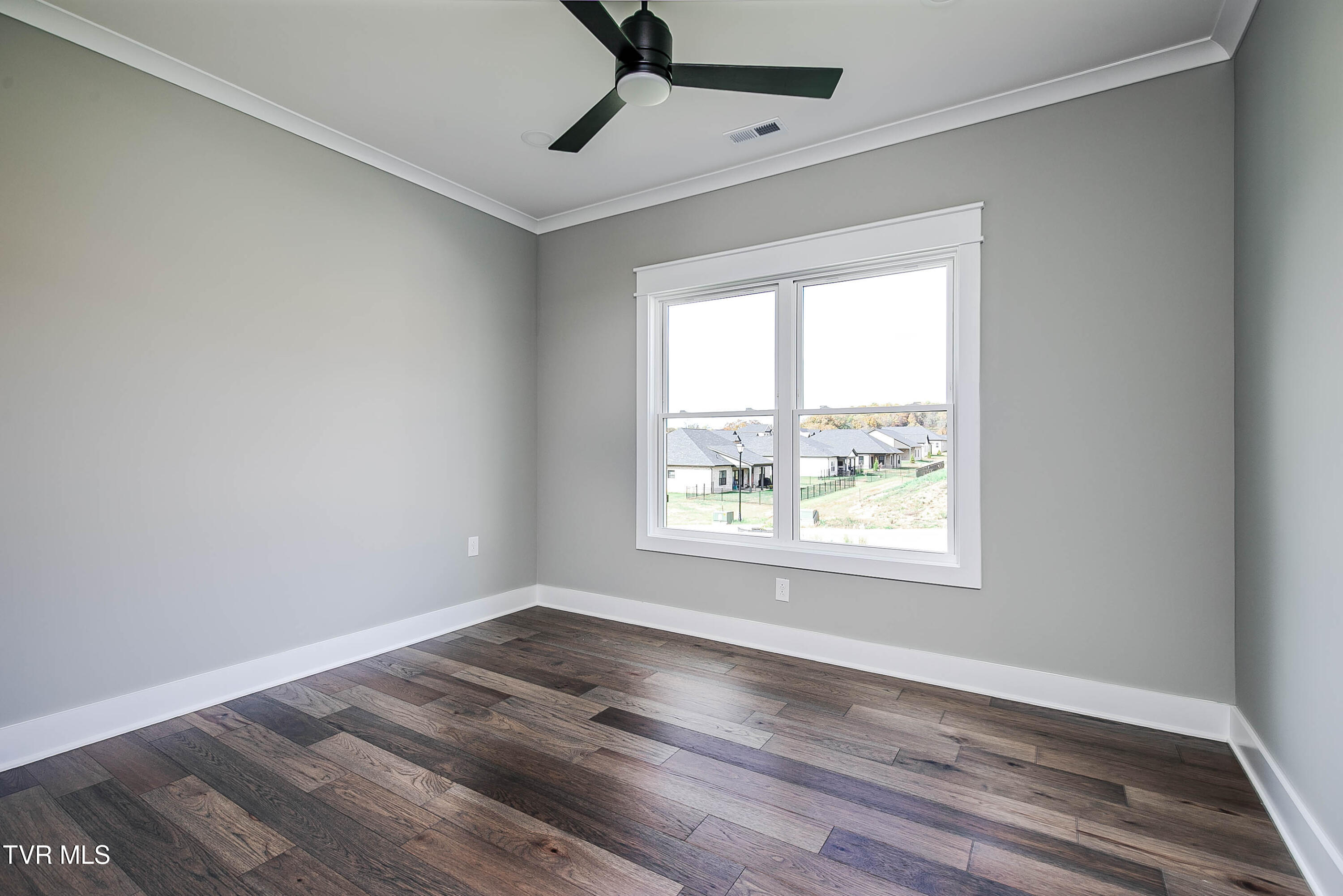 298 Ruby Rose Ridge Jonesborough, TN 37659 - Photo 19 of 32 298 Ruby Rose Ridge-19