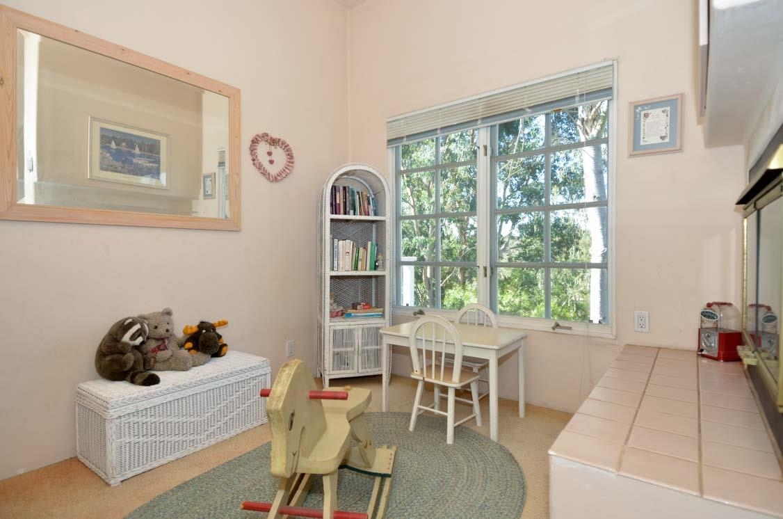 4132 Olive Hill Road Fallbrook, CA 92028 - Photo 11 of 25 Sitting Room Adjacent to Master Bedroom. Can be office, retreat, library, baby's room.