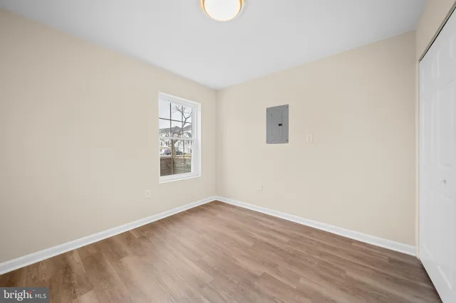 $374,900 | 7989 Copperfield Way, Manassas, VA 20109